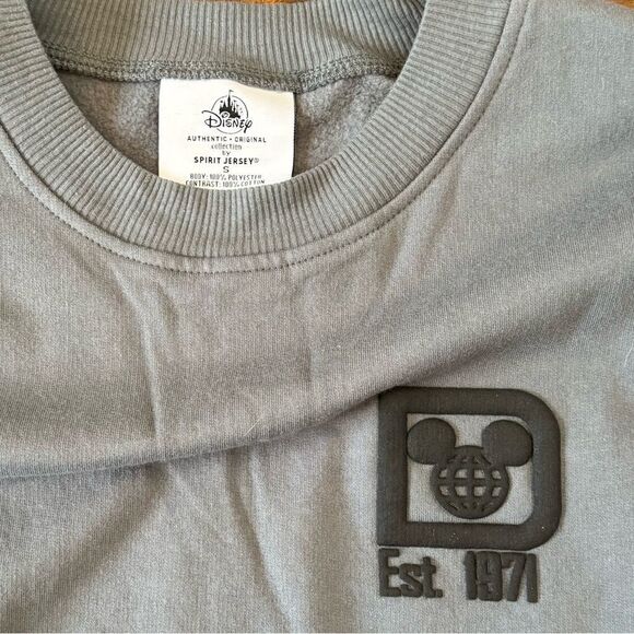 NWT Walt Disney World Velour Fleece Spirit Jersey - Disney Christmas Shirt Small - Picture 7 of 9